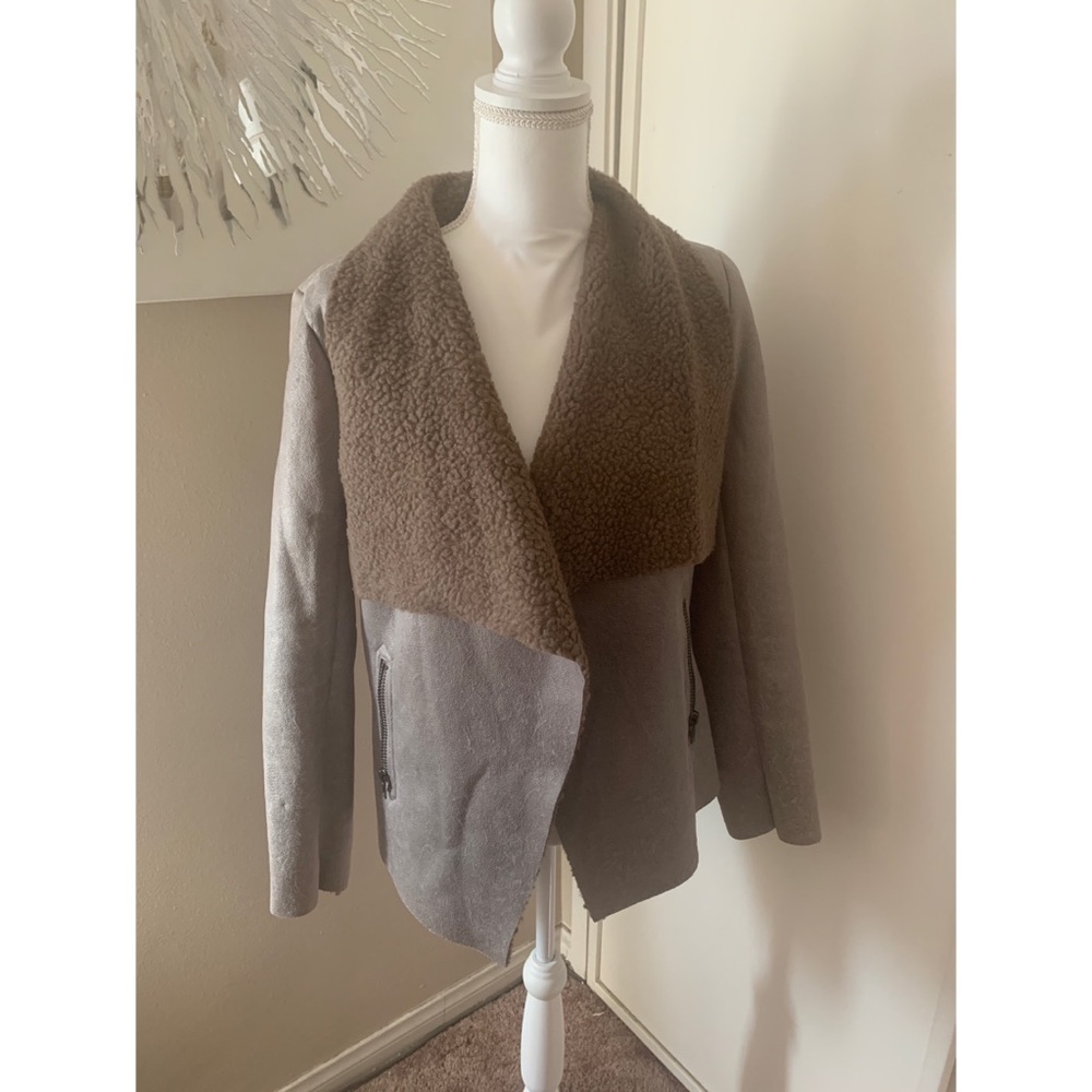Super Cute Miley + Molly Casual Grey Jacket Large